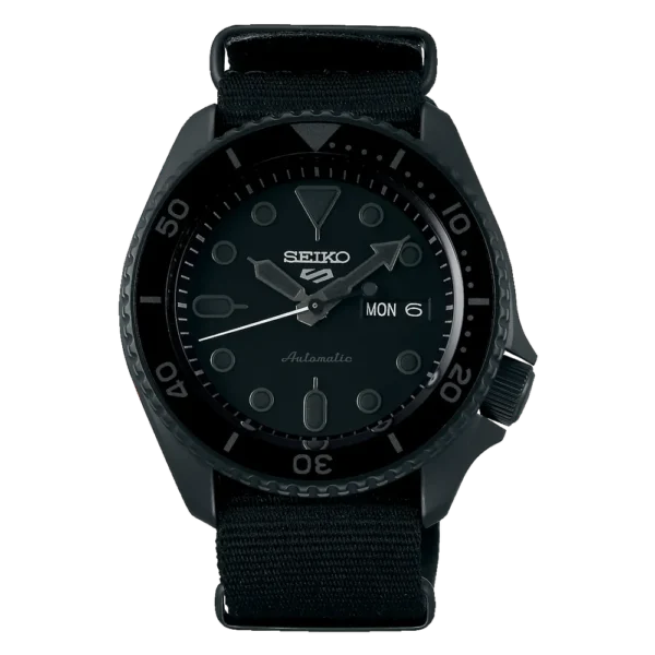 Seiko 5 Sports SKX Style Diver