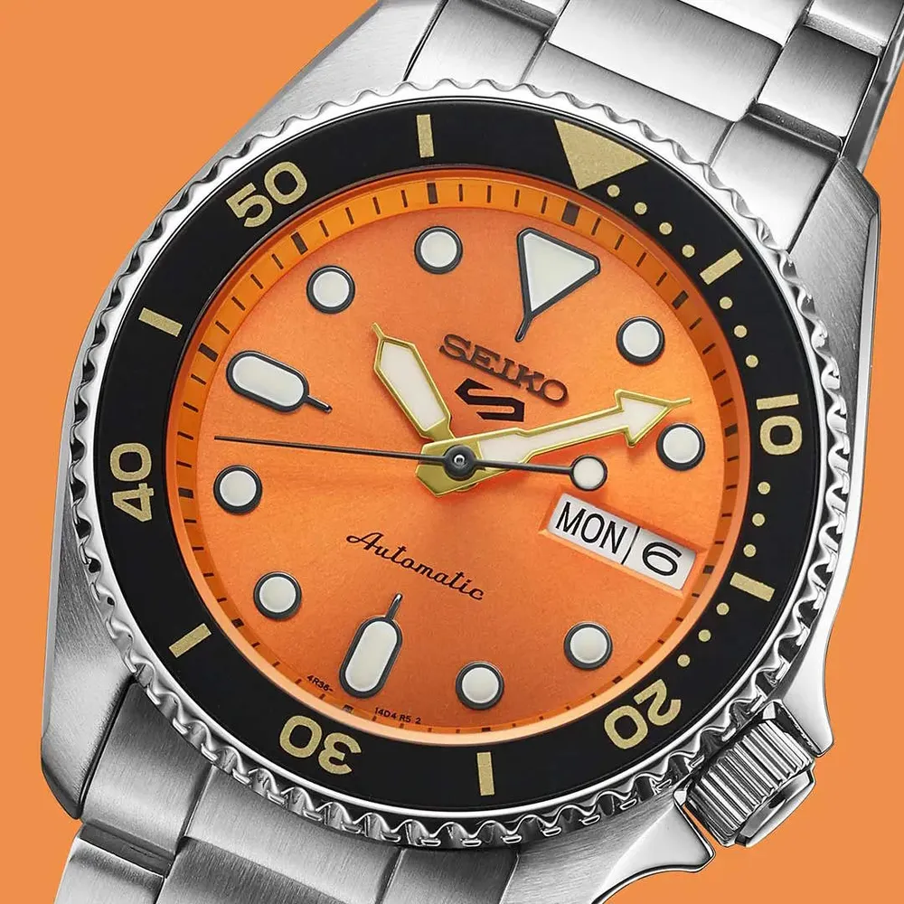 Seiko 5 Sports SKX Style Diver ‘Midi’ - Image 5
