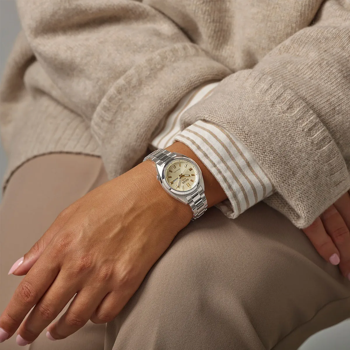 Seiko 5 Sports SNXS Style 'Double Cream' - Image 2