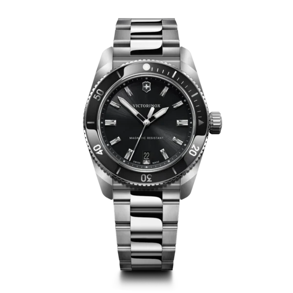 Victorinox Maverick